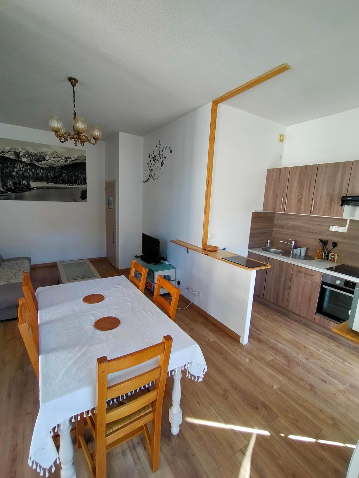 Le 6 Magnifique Appt Bagneres-De-Bigorre 3Etoiles公寓 外观 照片